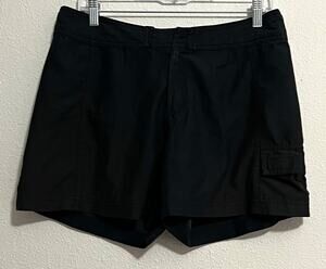 Against The Elements Women's Cargo Shorts Size 10 Black Solid Zip Cargo Pockets